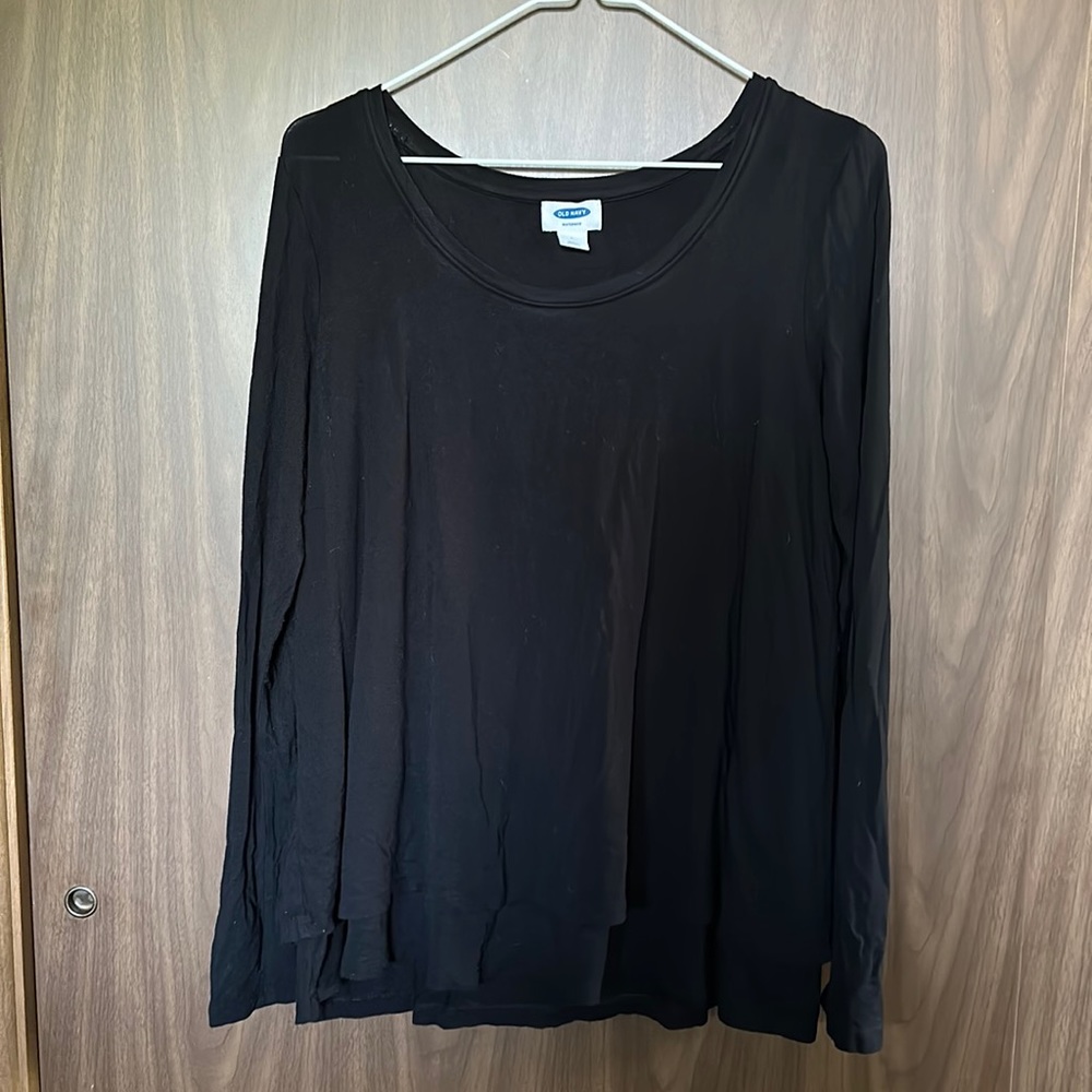 Old Navy maternity nursing top size S